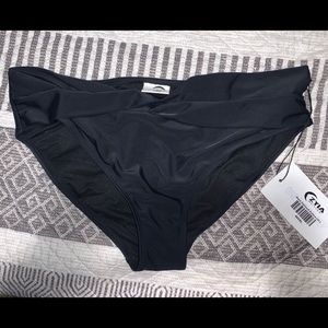 NWT XL Zyia bikini bottoms